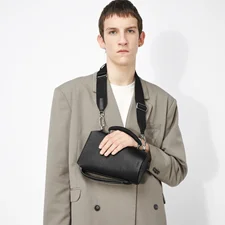 ECCO® Pot Leather Crossbody Bag - Black - Lifestyle 2