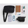 Usnjena torba za kamero ECCO® Textureblock - črna - Lifestyle