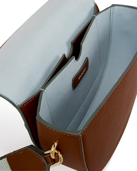 Kožená kabelka v jezdeckém stylu ECCO® - Hnědá  - I