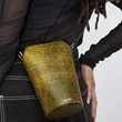 Skórzana torebka przez ramię ECCO® Pot - Żółty - Lifestyle