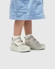 ECCO® BIOM 2.2 Infant Kinder Outdoor-Schuh aus Veloursleder - Weiß - Lifestyle_Image_1