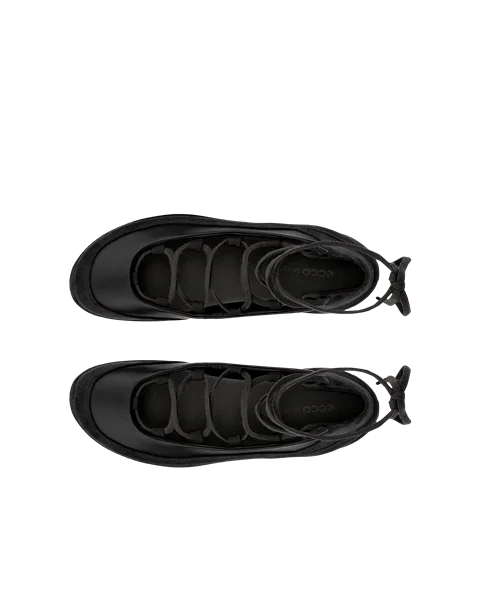 ECCO BIOM LITE W - Black - Top_Left_Pair