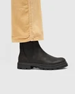 ECCO® Grainer Chelseaboots nubuck dam - Svart - Lifestyle_Image_1
