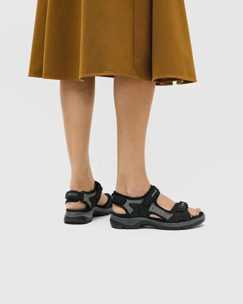 ECCO® Offroad nubuck vandresandaler til damer - Sort - Lifestyle_Image_1