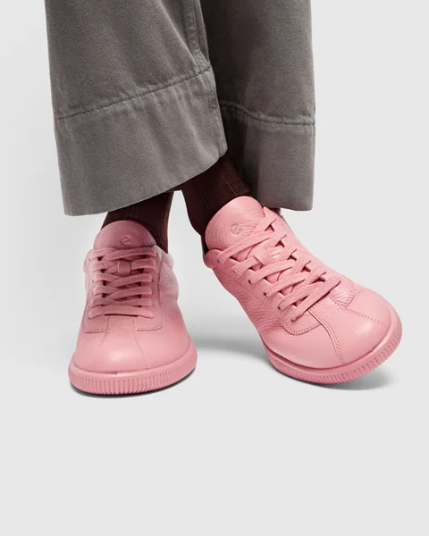 Women's ECCO® Soft Zero Leather Trainer - Pink - Lifestyle_Image_1