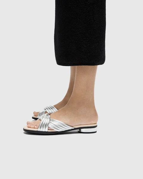 ECCO® Sculpted Alba 25 dame skinnsandal med hæl - Sølv - Lifestyle_Image_1