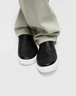 ECCO® Soft 60 Herren Ledersneaker - Schwarz - Lifestyle_Image_1