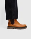 ECCO® Grainer Chelseaboots nubuck herr - Brun - Lifestyle_Image_1