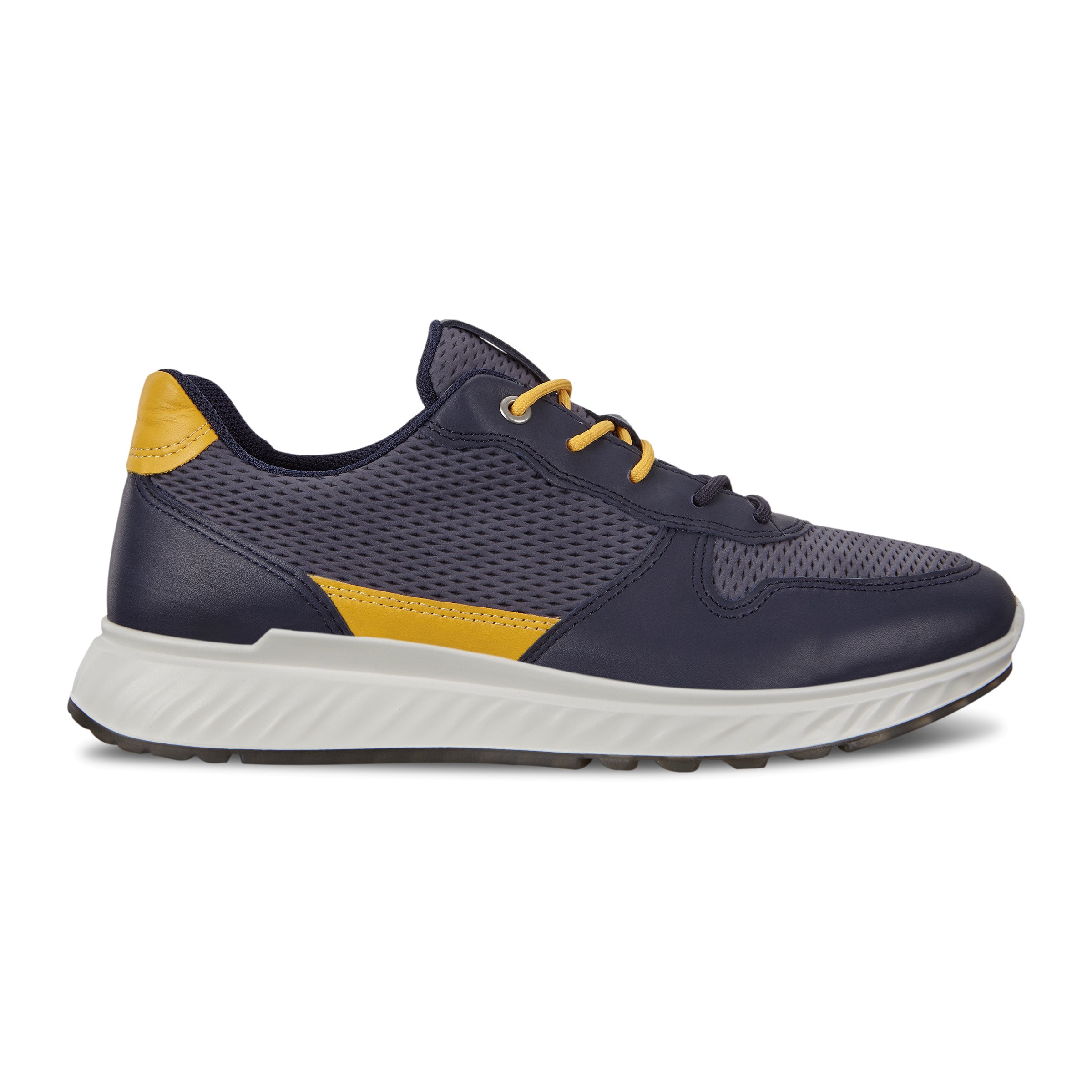 ecco st1 m