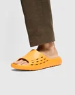 Unisex ECCO® Cozmo E Slider - Orange - Lifestyle_Image_1