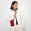 ECCO® Textureblock telefontaske i læder - Gul - Lifestyle