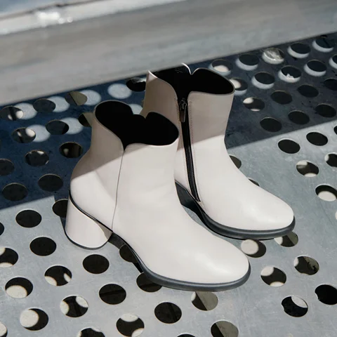 ECCO® Sculpted Lx 55 Damen Halbhoher Stiefel aus Leder - Weiß - Lifestyle